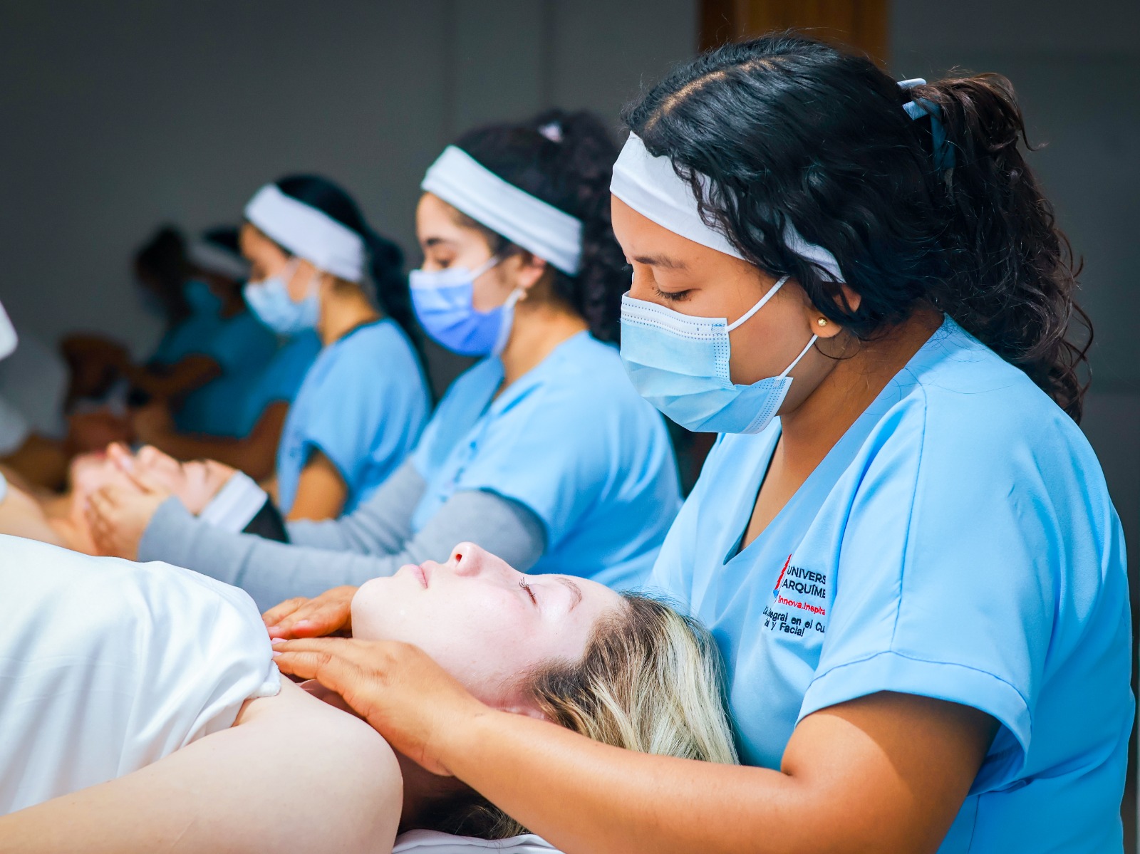 Práctica profesional de tratamiento facial
